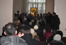 В Киеве, в галерее-ризнице выступил церковный детский хор