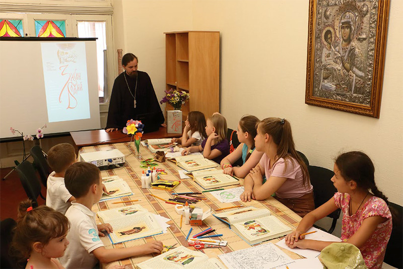 Недільна школа для дітей, Київ